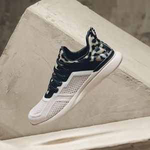 Women’s APL tech loom training shoes